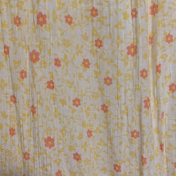 Adorable Yellow Tiered Midi dress with bow shoulder details - Picture 3 of 3